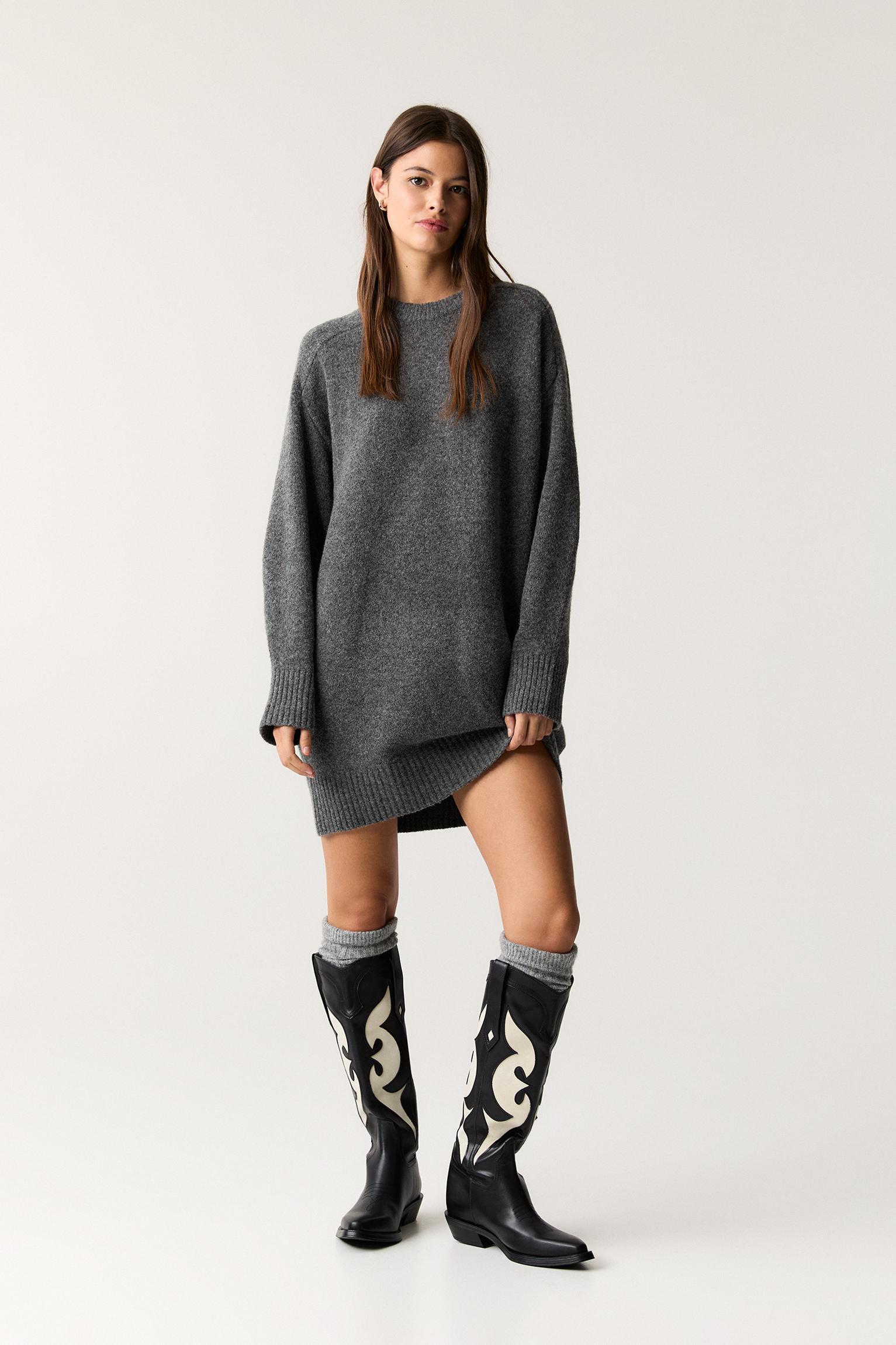 Long sleeve knit dress Product Image