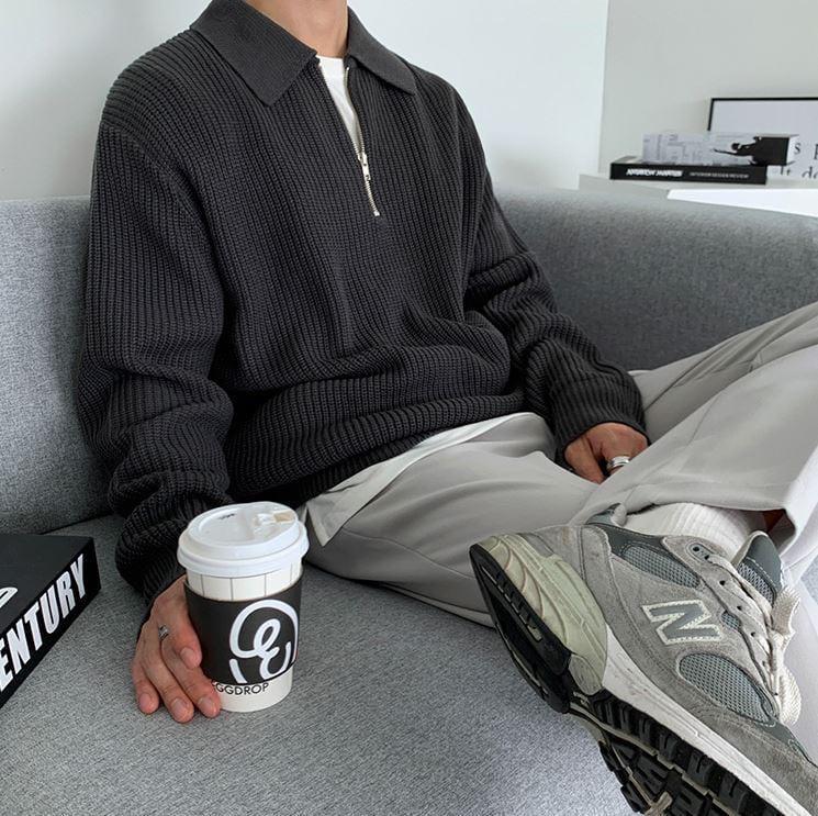 RT No. 6151 KNITTED HALF ZIP-UP COLLAR SWEATER Product Image