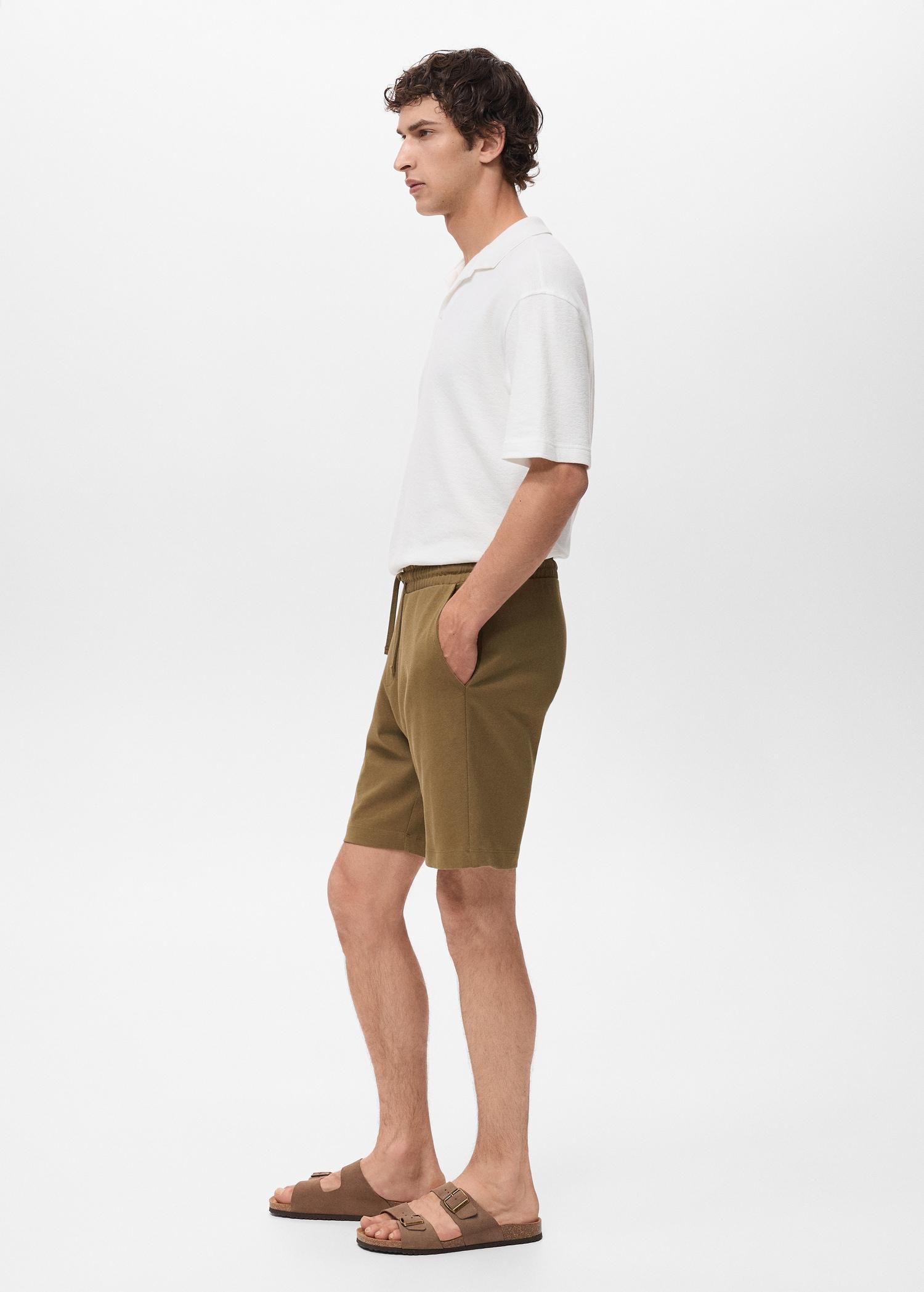 100% cotton bermuda shorts with drawstring - Men | MANGO USA Product Image