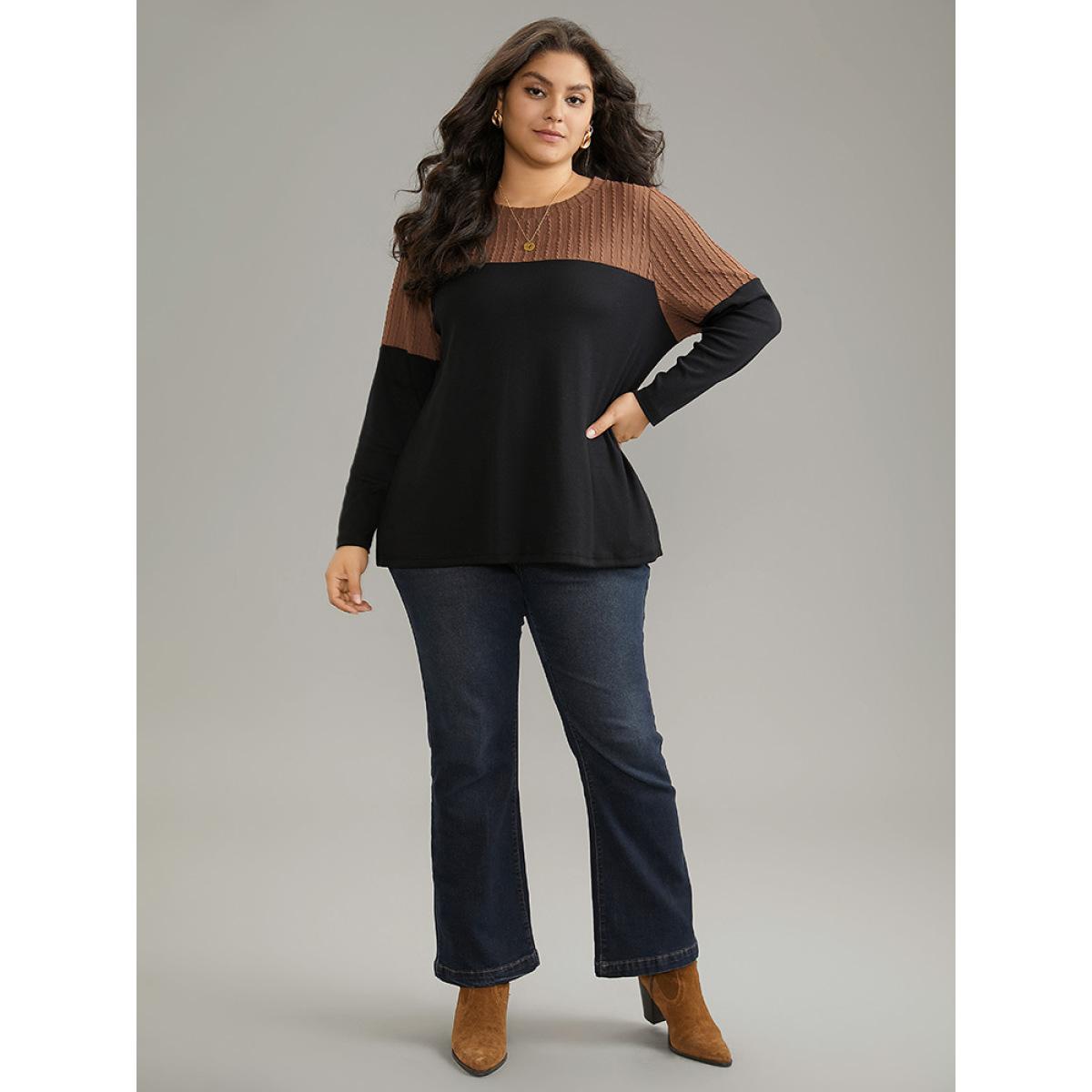 Plus Size Textured Patchwork Contrast Crew Neck Knit T-shirt Black Women Casual Texture Plain Round Neck Dailywear T-shirts BloomChic 26/4X Product Image