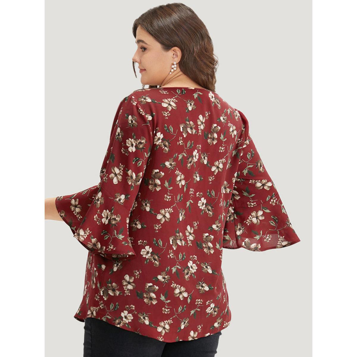 Plus Size Scarlet Floral Print Bell Sleeve Crew Neck Blouse Women Elegant Half Sleeve Round Neck Dailywear Blouses BloomChic 28/5X Product Image