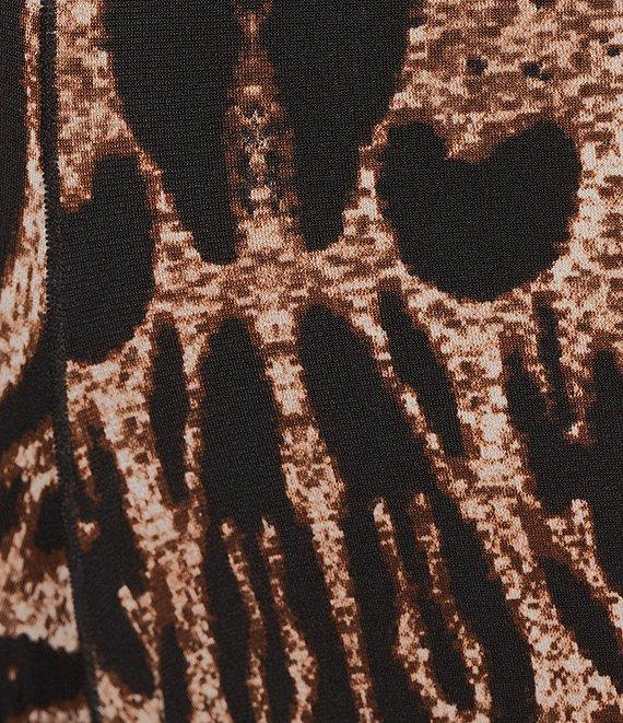 Eva Varro Coordinating Abstract Animal Floral Print Notch Collar Long Sleeve Short Jean Jacket Product Image