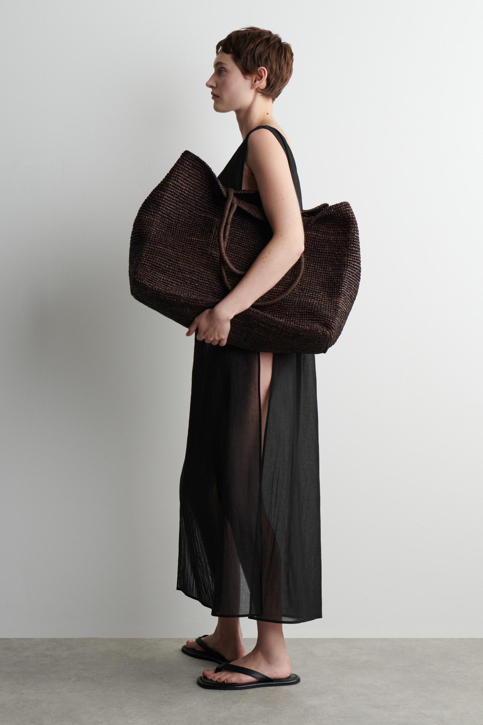 OPEN-SIDE SHEER TUNIC Product Image