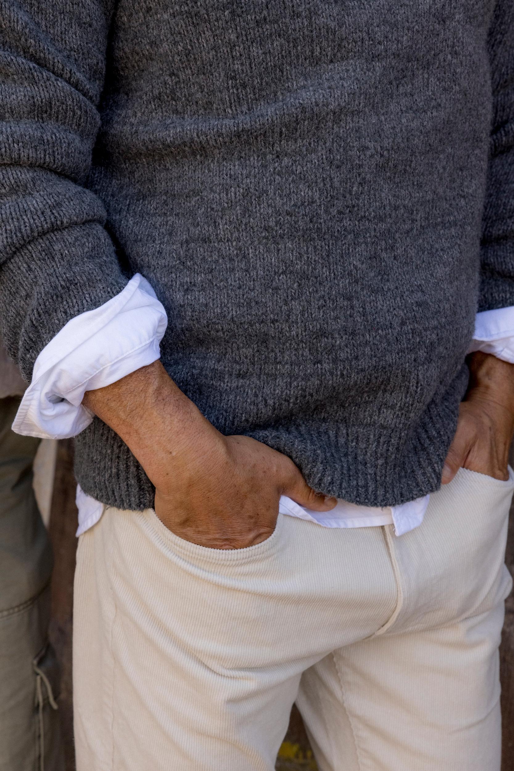 Collegiate Sweater Crew - Charcoal Product Image