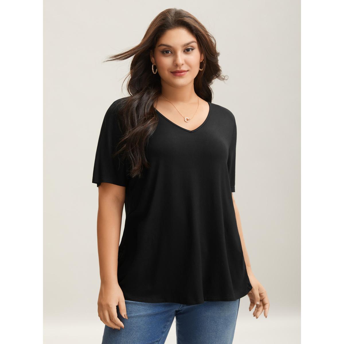 Plus Size Back Lace Cut-Out V-Neck T-Shirt Black Women Romantic Patchwork V-neck Elegant T-shirts BloomChic 12/L Product Image