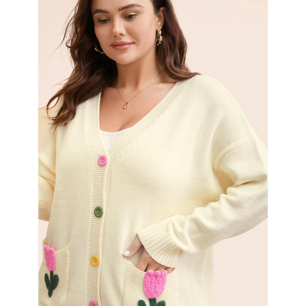 Plus Size Contrast Crochet Floral Patch Pocket Cardigan Beige Women Casual Loose Long Sleeve Everyday Cardigans BloomChic 12/L Product Image