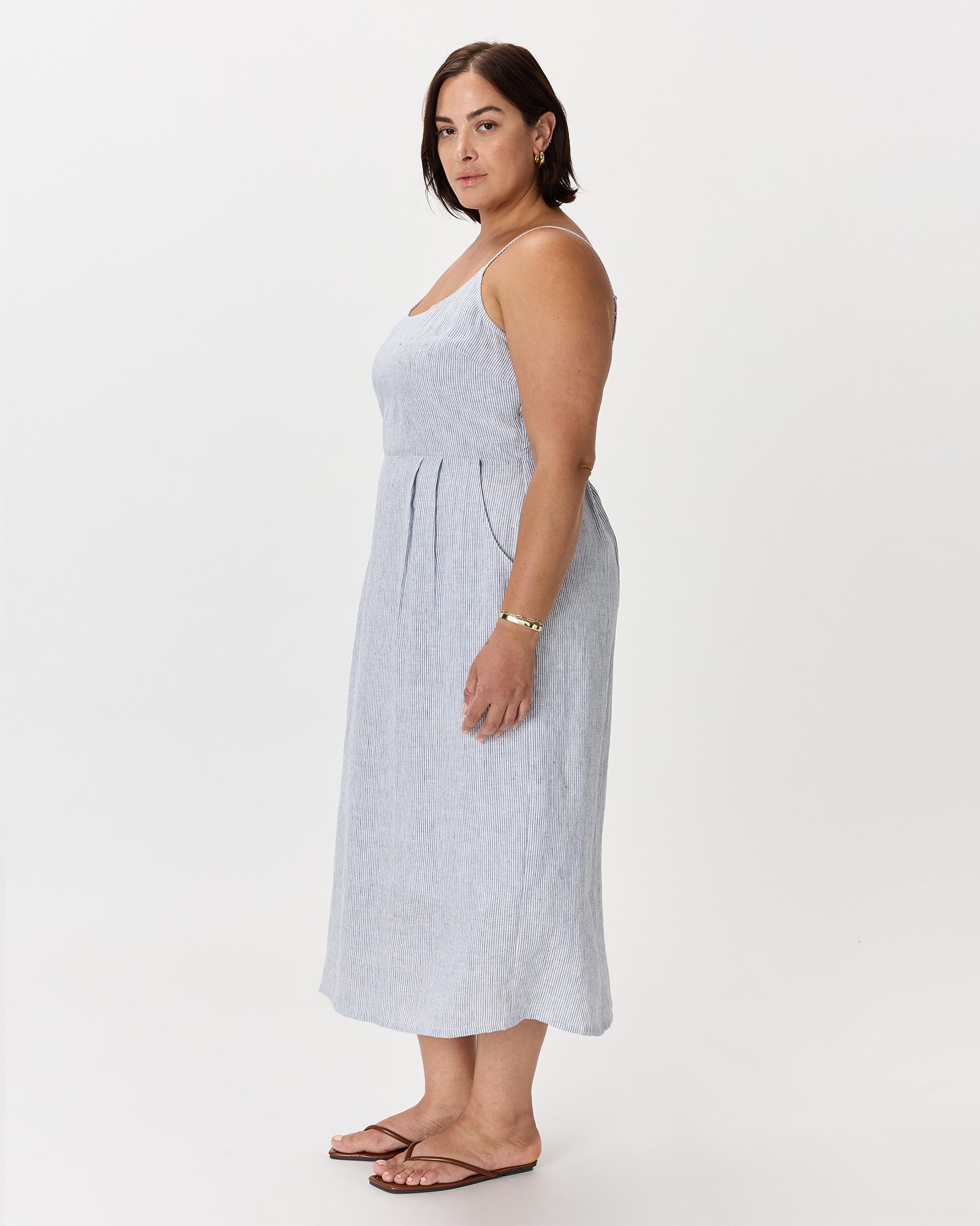 Quince | Women's 100% European Linen Scoop Neck Midi Dress Product Image