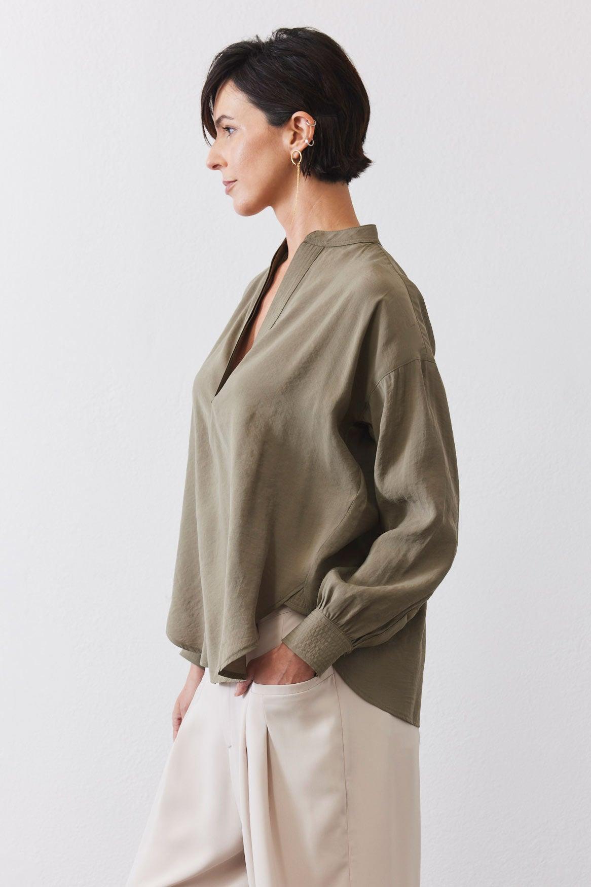 Not Too Loose Light Poplin Blouse Product Image