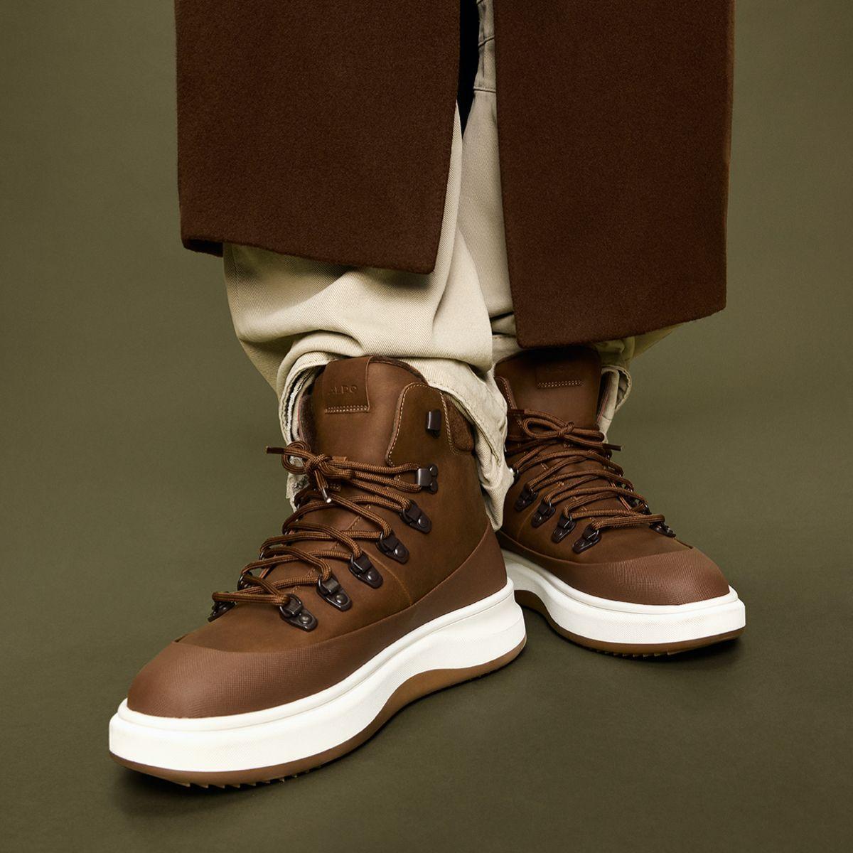 Gibson Cognac Men's Lace-up boots | ALDO US Product Image