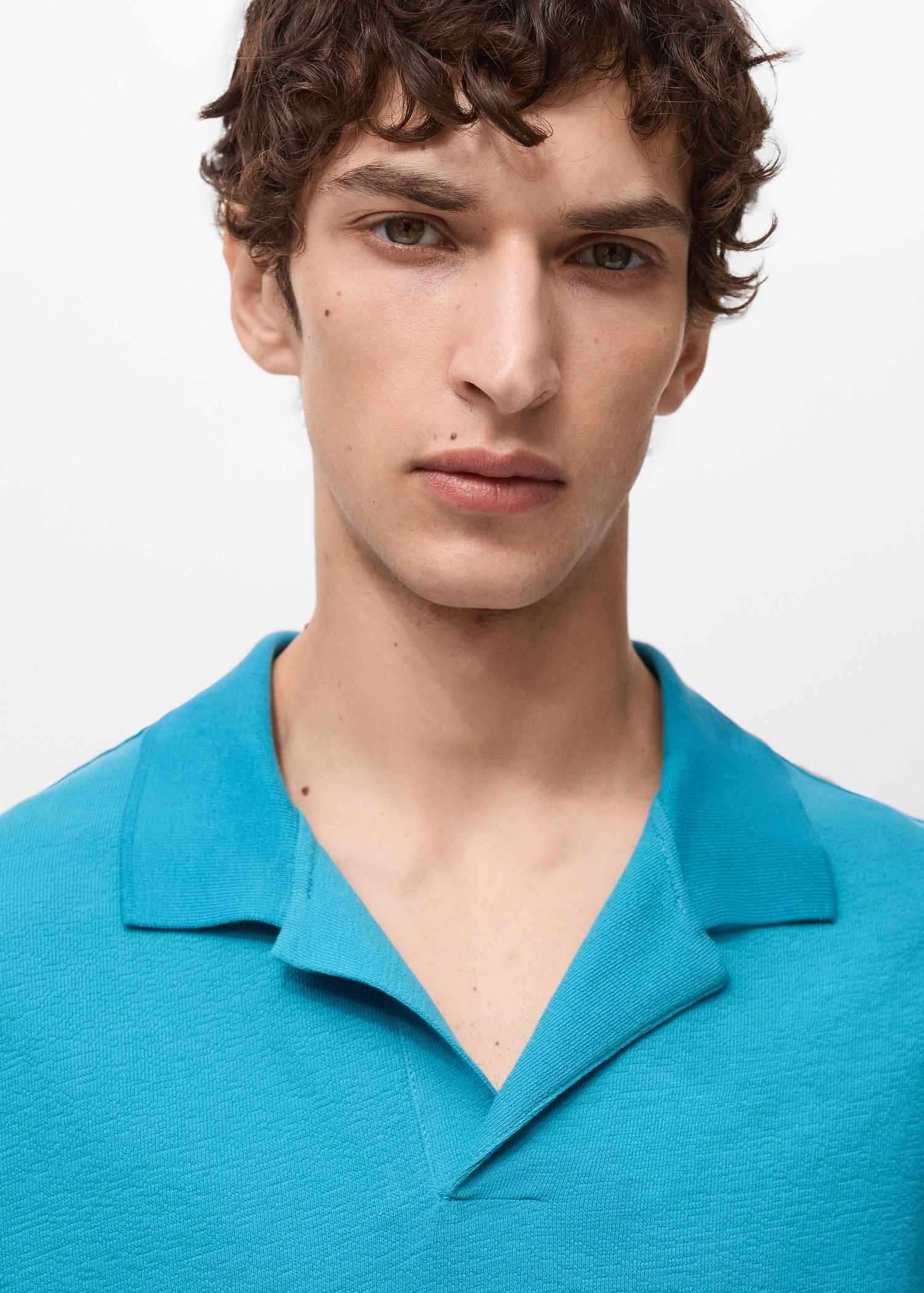 Textured cotton relaxed-fit polo shirt - Men | MANGO USA Product Image