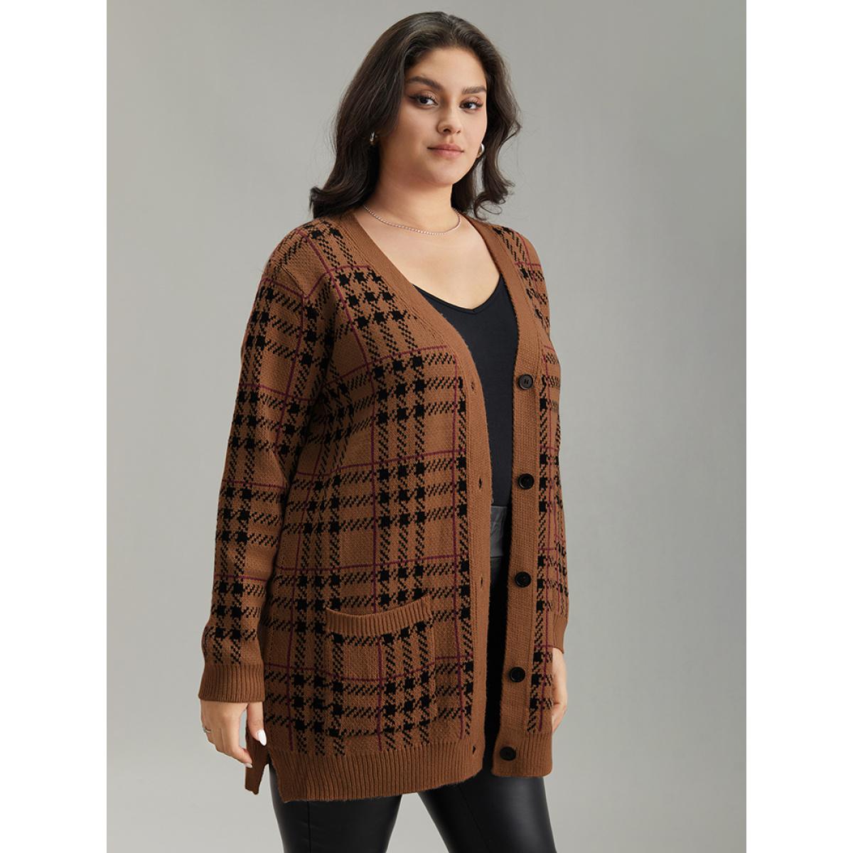Plus Size Plaid & Houndstooth Print Patched Pocket Cardigan DarkBrown Women Casual Loose Long Sleeve Dailywear Cardigans BloomChic 28/5X Product Image