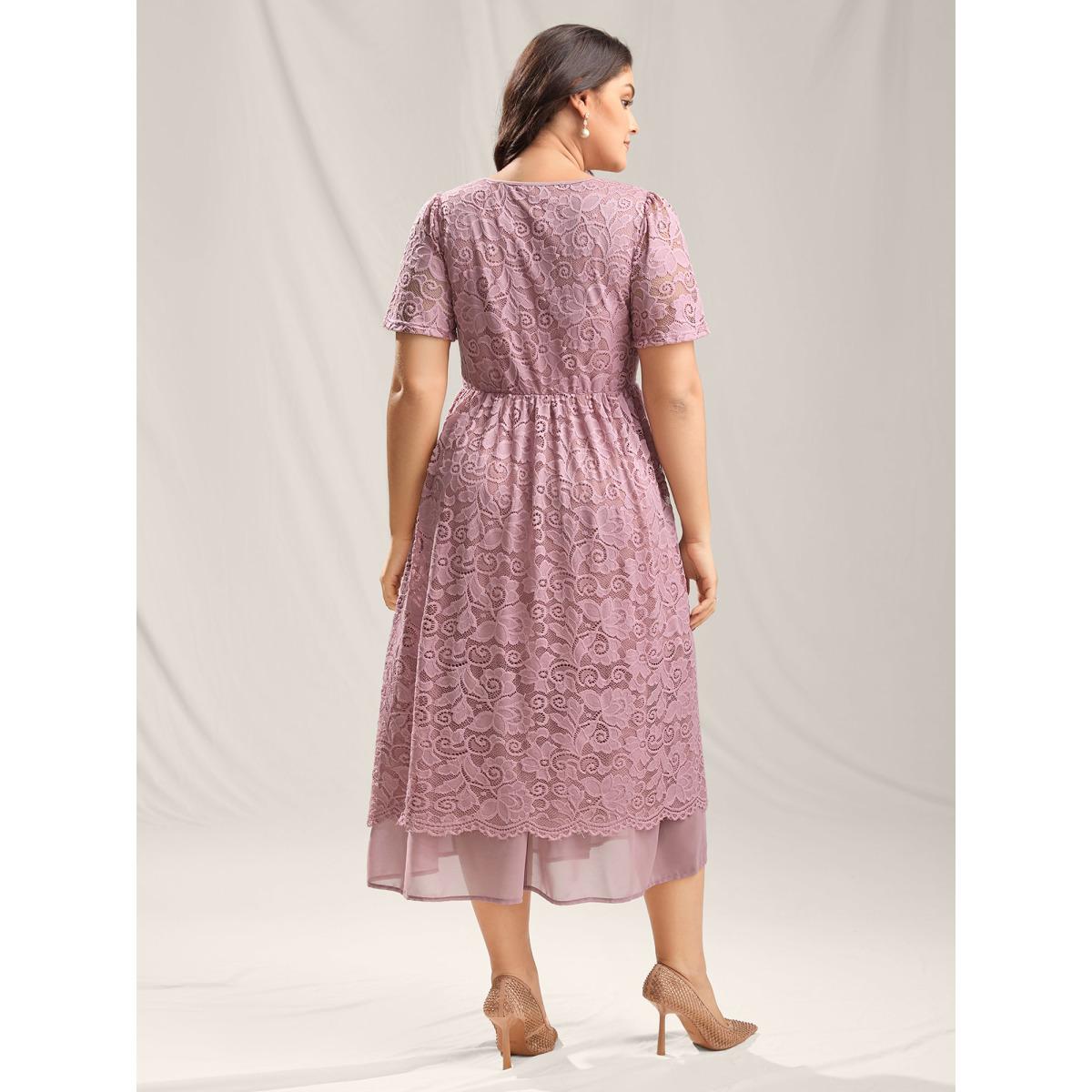 Plus Size Romantic Lace Cinched Waist Maxi Dress Mauve Women V-neck Short sleeve Curvy BloomChic 10/M Product Image