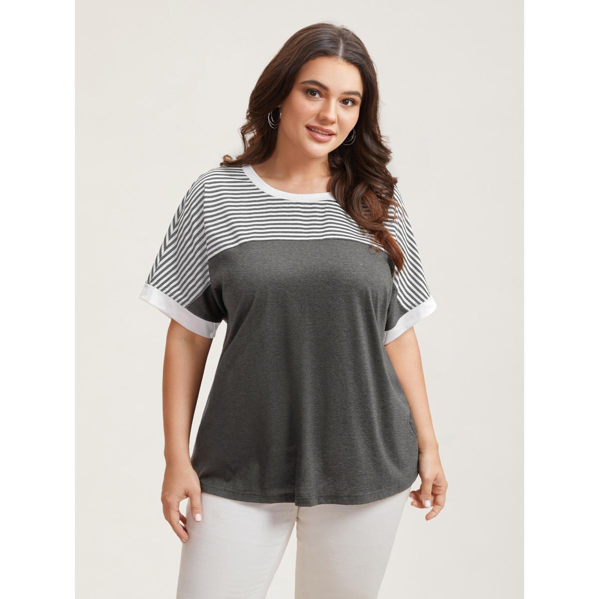 Plus Size Solid and Striped Contrast Hem T-Shirt DarkGray Women Leisure Contrast Round Neck Casual T-shirts BloomChic 30/6X Product Image
