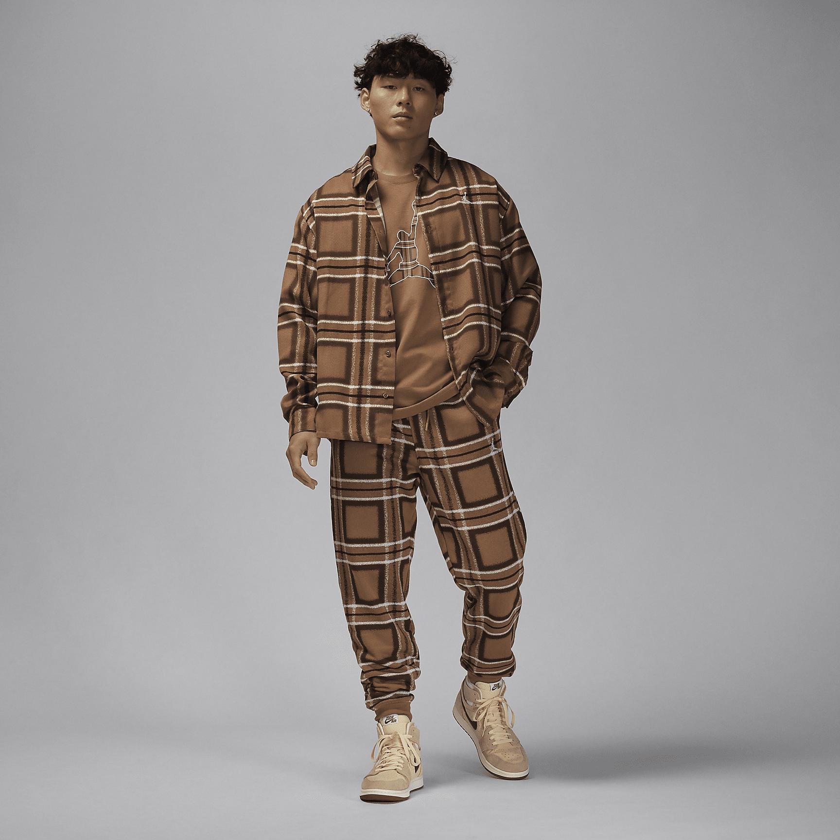 Mens Jordan Flight Essentials T-Shirt | FZ1977-223 Product Image