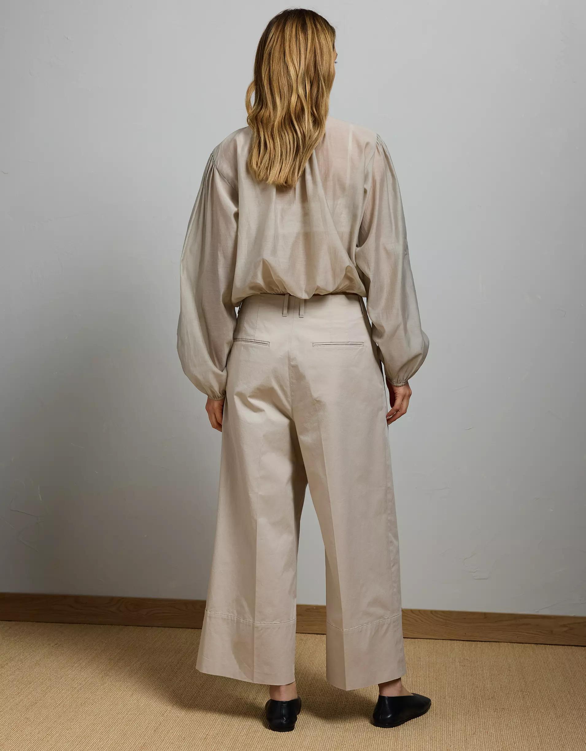 AE77 Premium Cropped Trouser Product Image