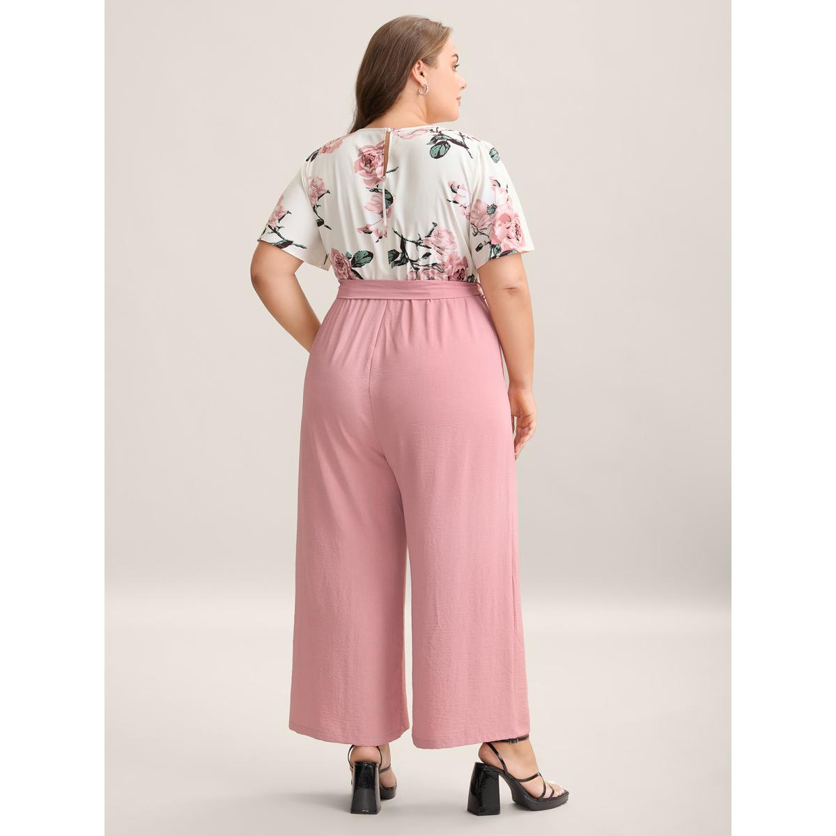 Plus Size Beanpastepowder Floral Print Belted Pockets Spliced Jumpsuit Women Elegant Short sleeve V-neck Everyday-Elegant Loose Jumpsuits BloomChic 22-24/3X Product Image
