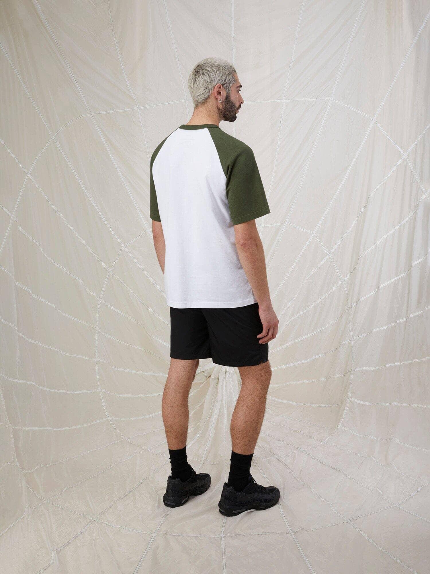 ESSENTIAL RAGLAN TEE Product Image
