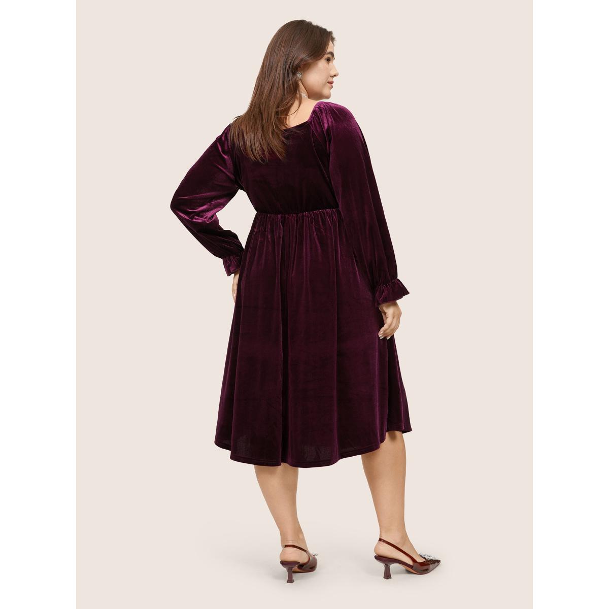 Plus Size Square Neck Velvet Elastic Waist Gathered Dress Scarlet Women Glamour Velvet Square Neck Long Sleeve Curvy Midi Dress BloomChic 14-16/1X Product Image