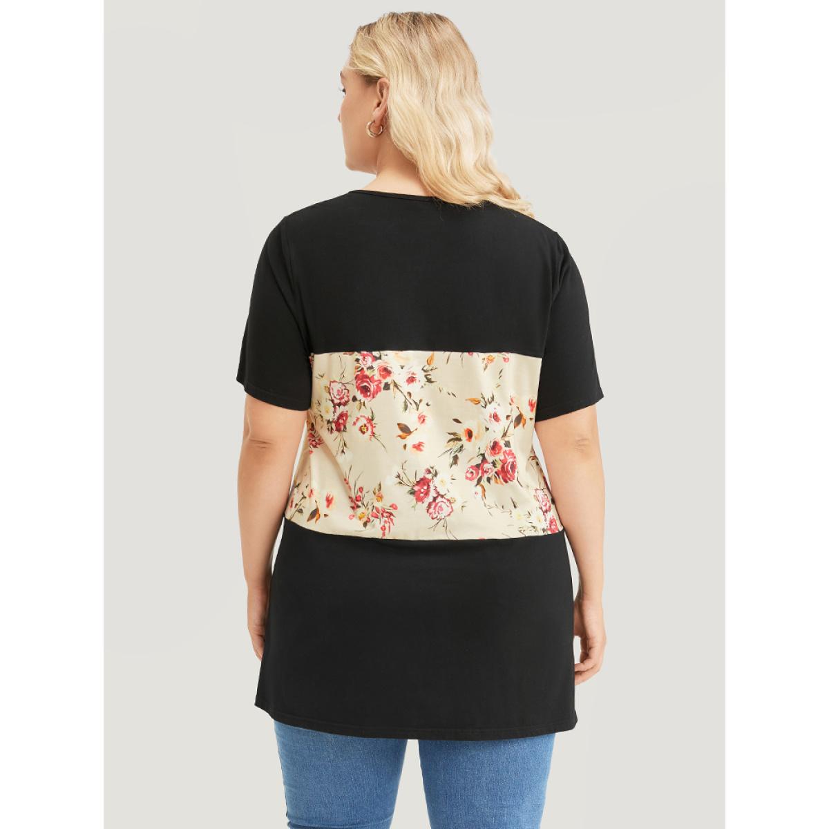 Plus Size Floral Print Colorblock Contrast Split High Low Hem T-shirt Black Women Elegant Floral V-neck Dailywear T-shirts BloomChic 12/L Product Image