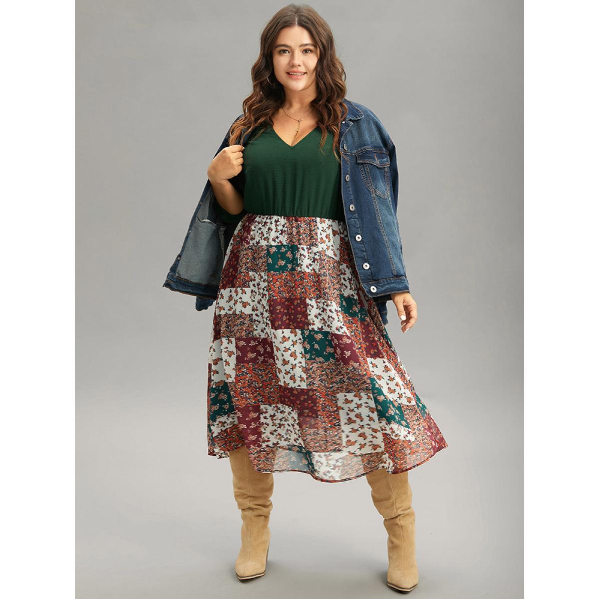 Plus Size Ditsy Floral Colorblock Patchwork Lantern Sleeve Dress DarkGreen Women Elegant Printed V-neck Long Sleeve Curvy Midi Dress BloomChic 12/L Product Image
