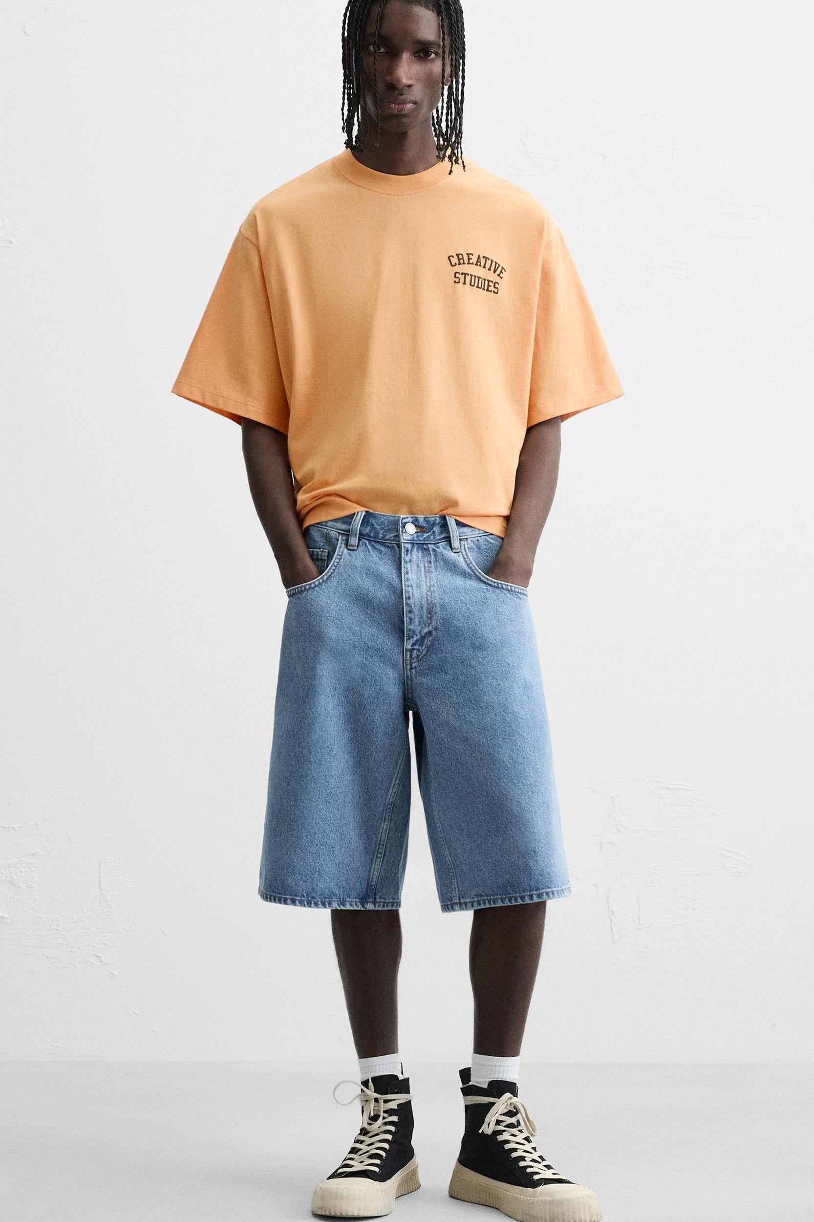 VARSITY PRINT T-SHIRT Product Image