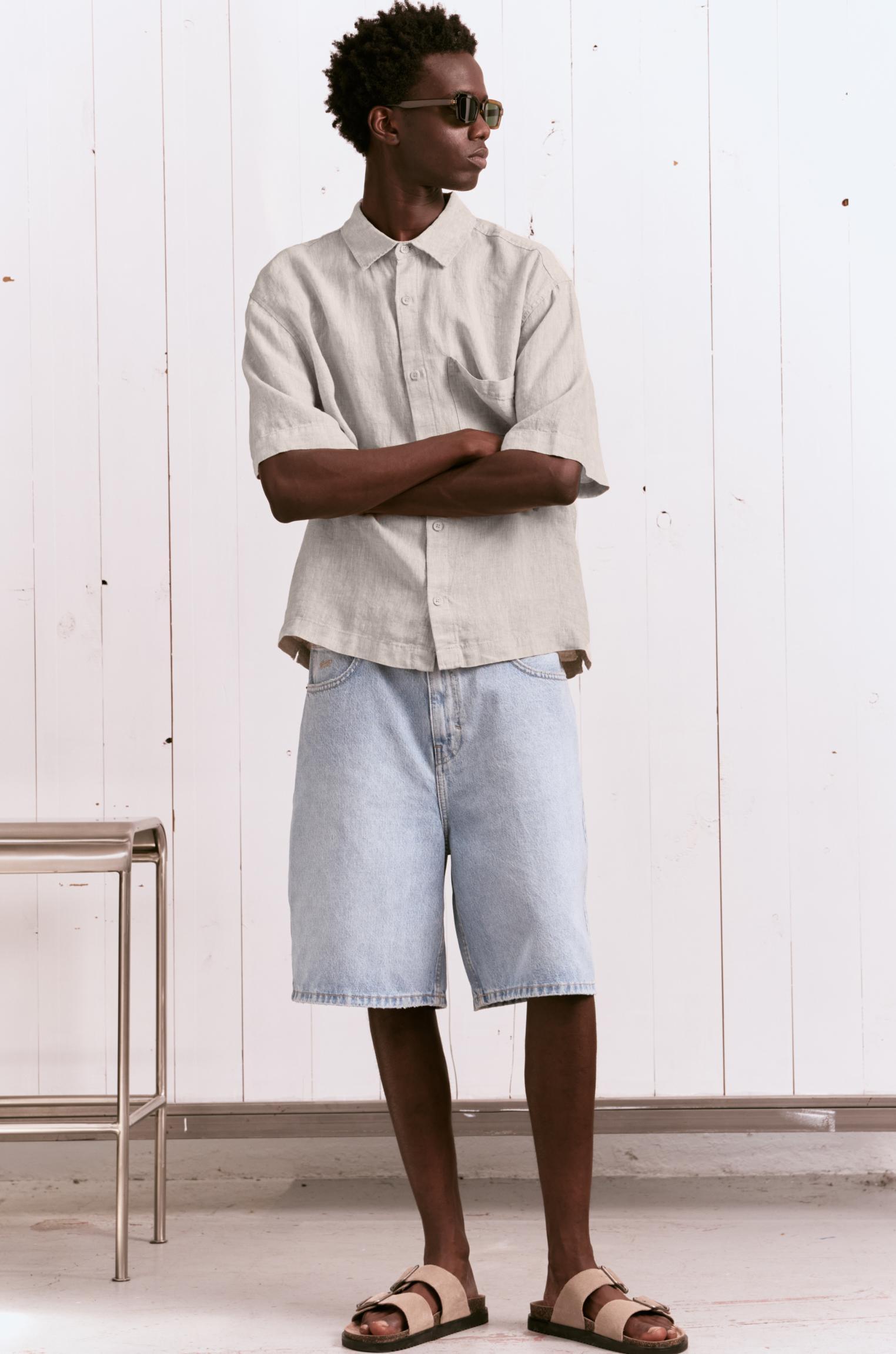 100% linen boxy shirt Product Image