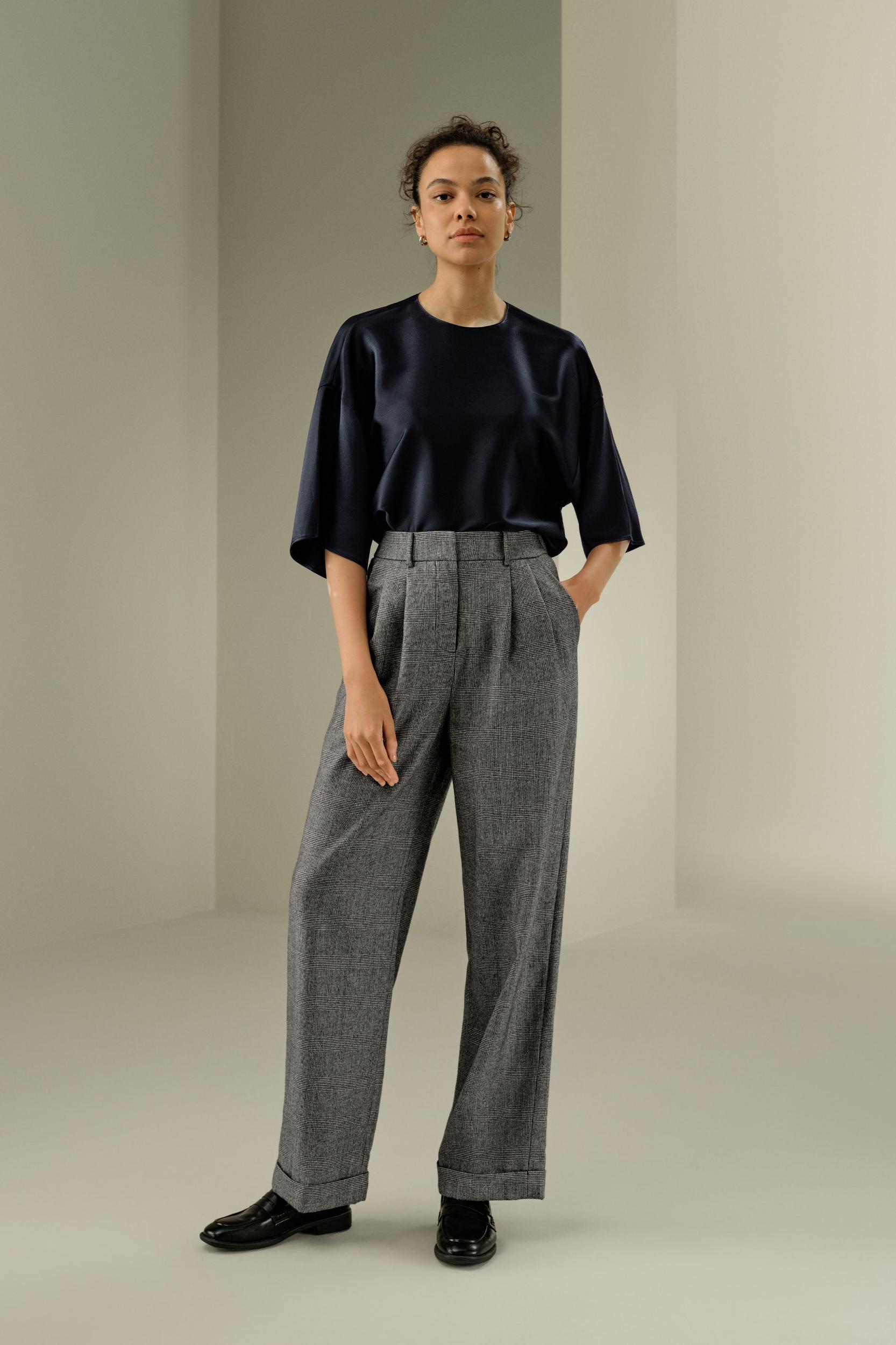 Wide leg wool-flannel suit trousers Product Image