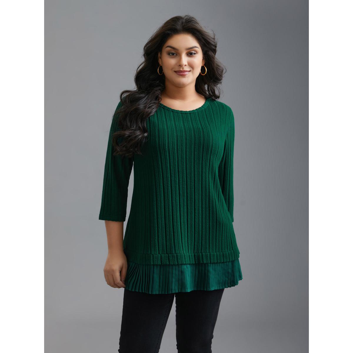 Plus Size Crew Neck Plain Pit Strip T-Shirt DarkGreen Women Casual Texture Round Neck Everyday T-shirts BloomChic 28/5X Product Image