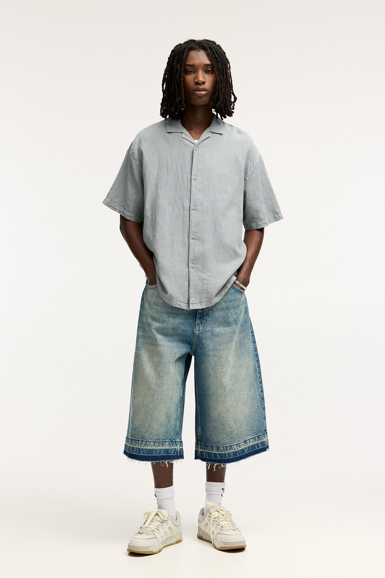 Basic short sleeve linen blend shirt Product Image