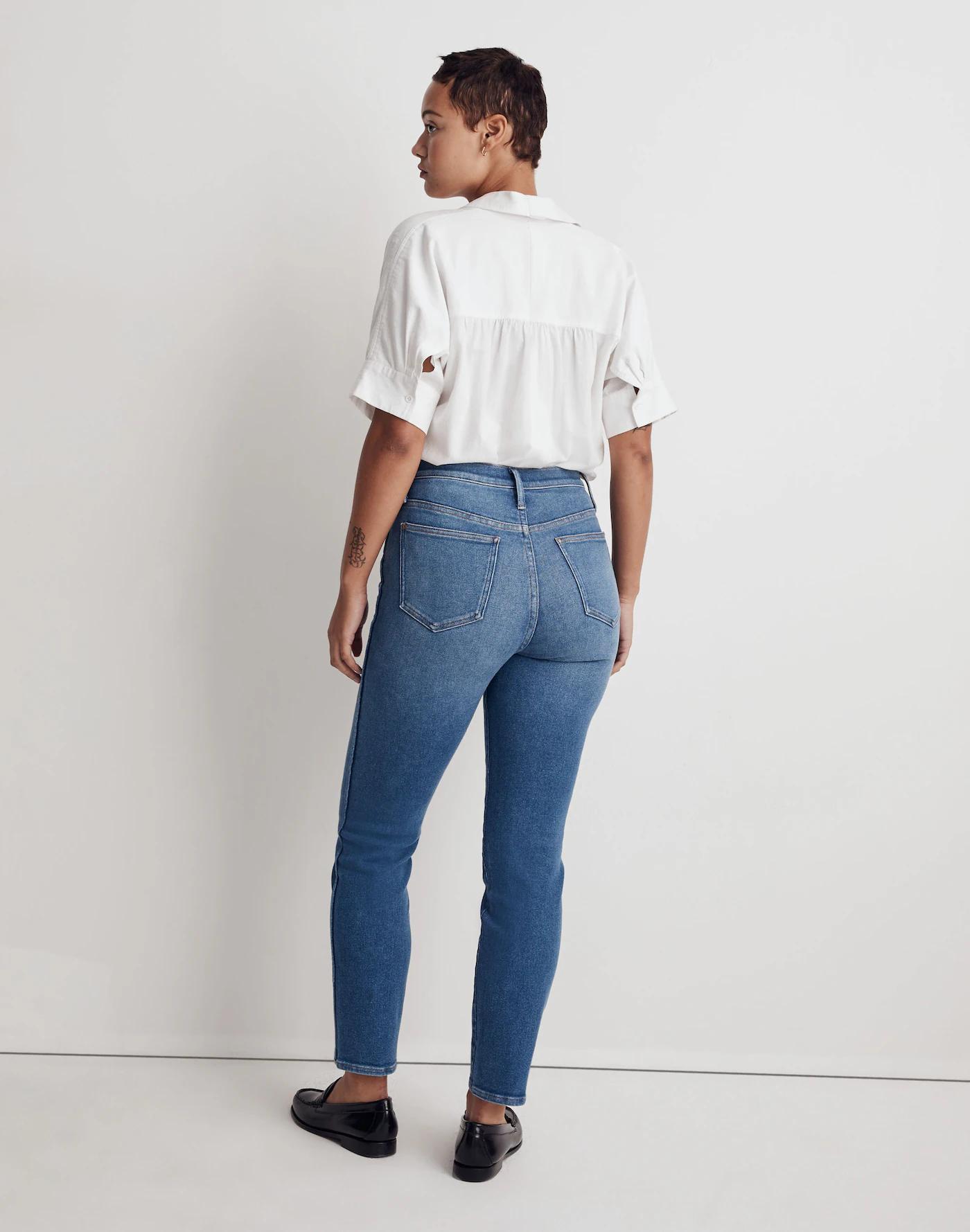 Tall Curvy Stovepipe Jeans in Leaside Wash Product Image