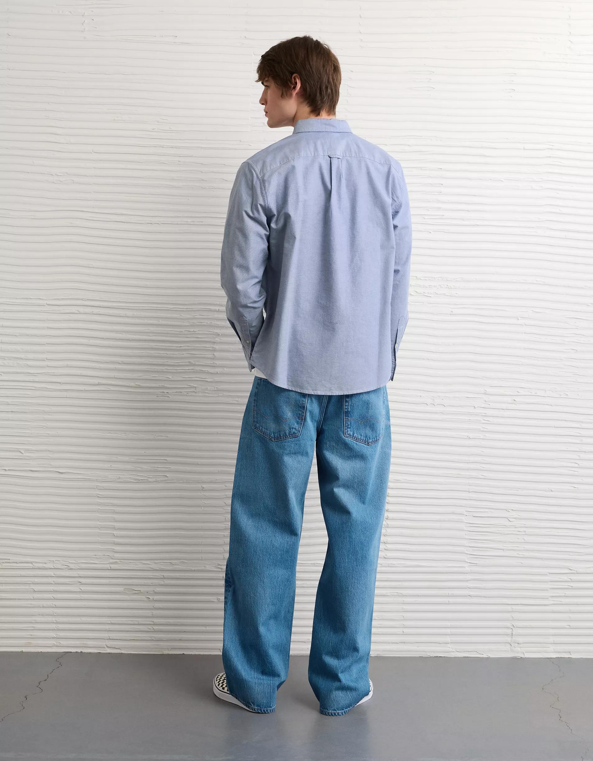 AE Everyday Oxford Button-Up Shirt Product Image