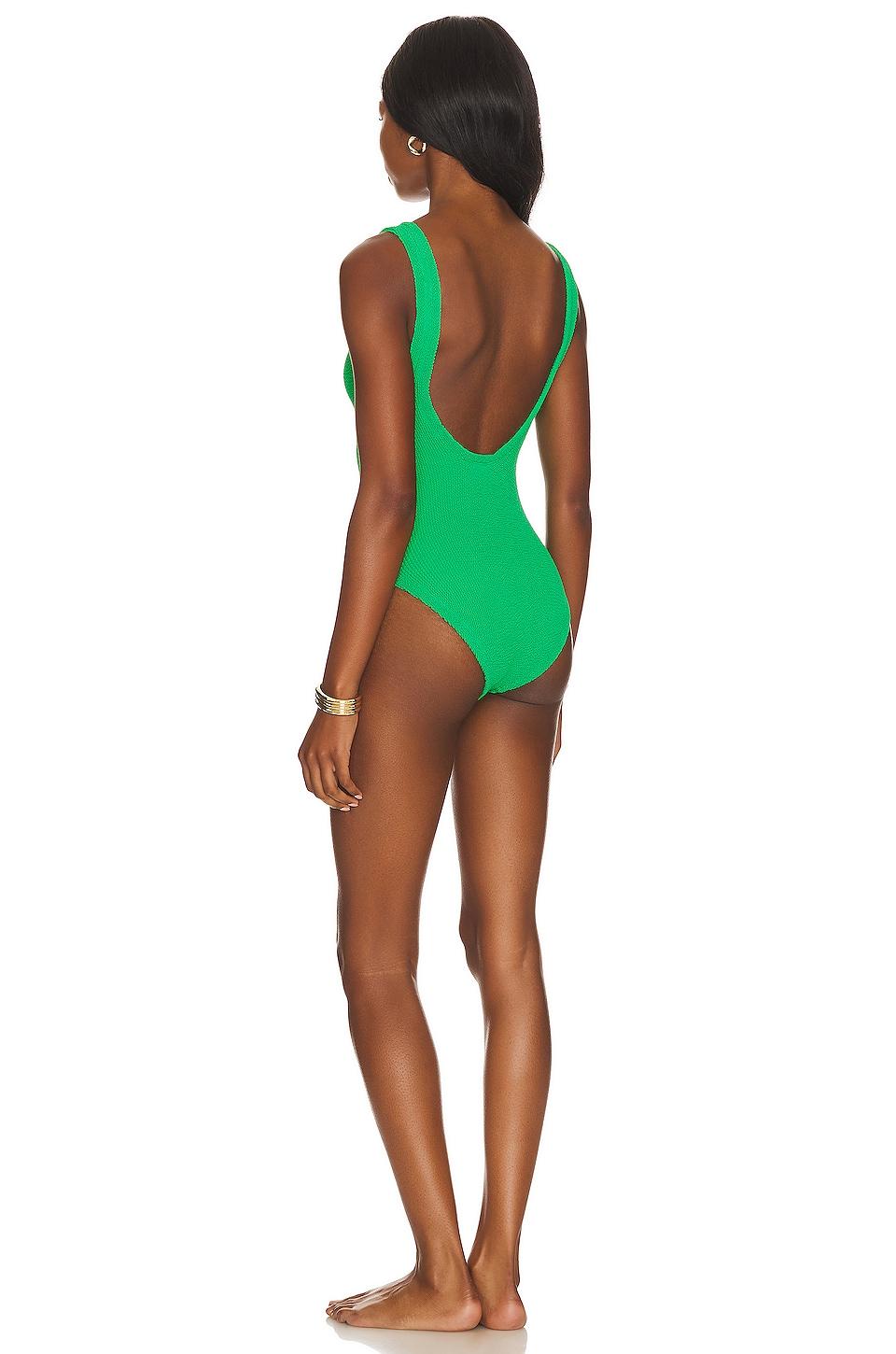 Domino One Piece Hunza G Product Image