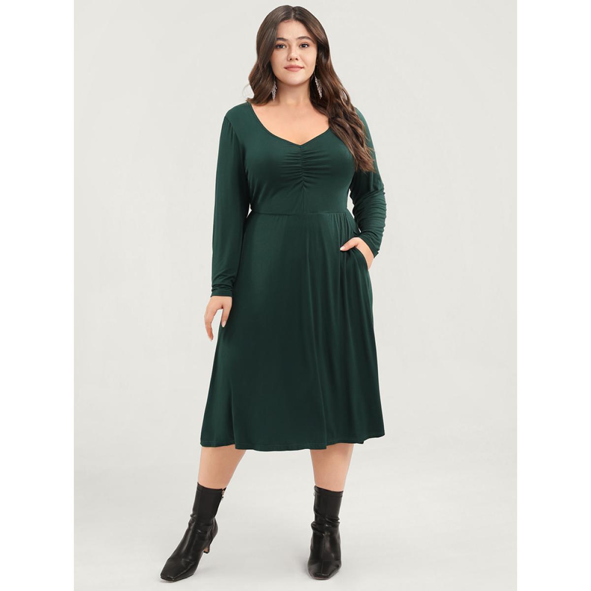 Plus Size Solid Pocket Gathered V Neck Midi Dress Without Belt ArmyGreen Women Elegant Gathered V-neck Long Sleeve Curvy Midi Dress BloomChic 14-16/1X Product Image