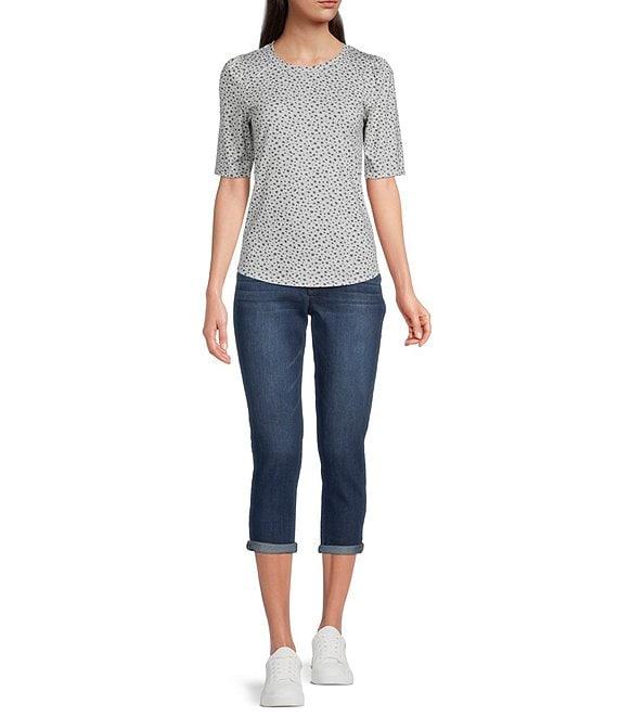 Democracy Petite Size #double;Ab#double;solution® Cuffed Capri Stretch Denim Skimmer Jeans Product Image