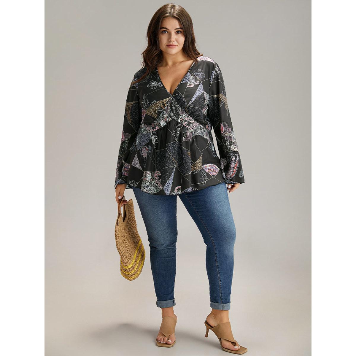 Plus Size BlackFlower Bandana Print Elastic Waist Blouse Women Vacation Long Sleeve Deep V-neck Dailywear Blouses BloomChic 14-16/1X Product Image