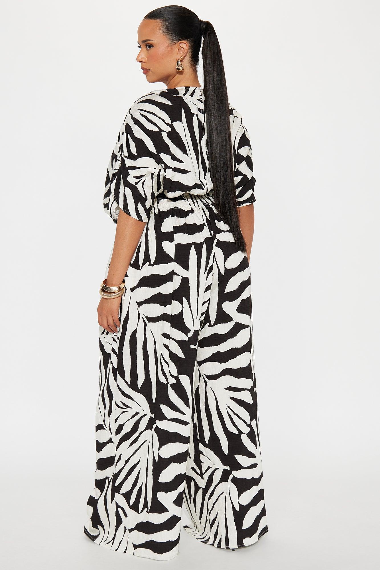 Secret Island Linen Jumpsuit - Black/combo Product Image