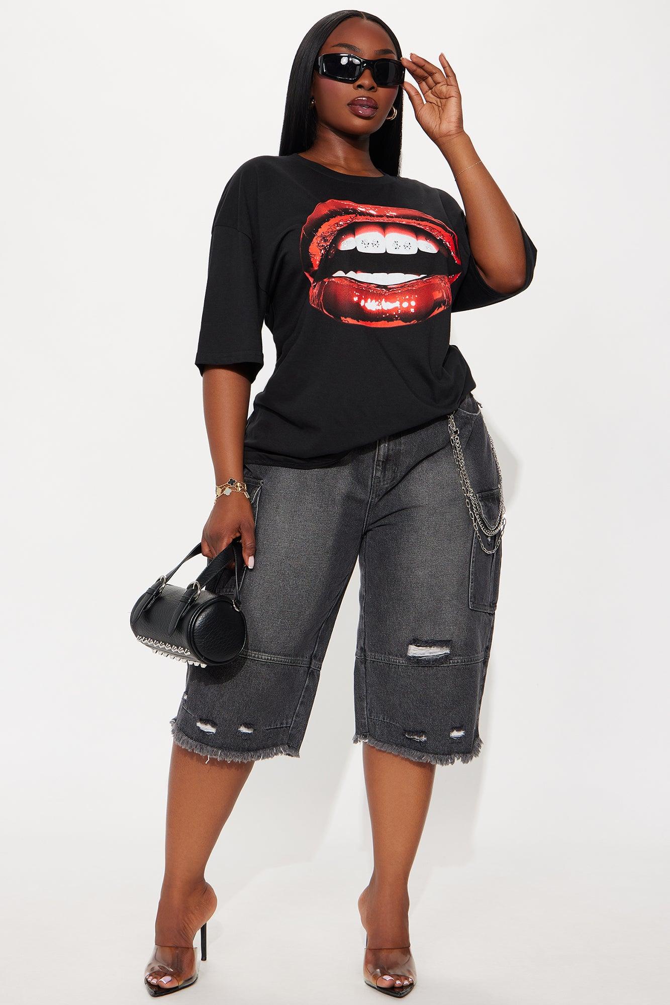 Diamond Teeth Oversized Tee - Black Female Product Image