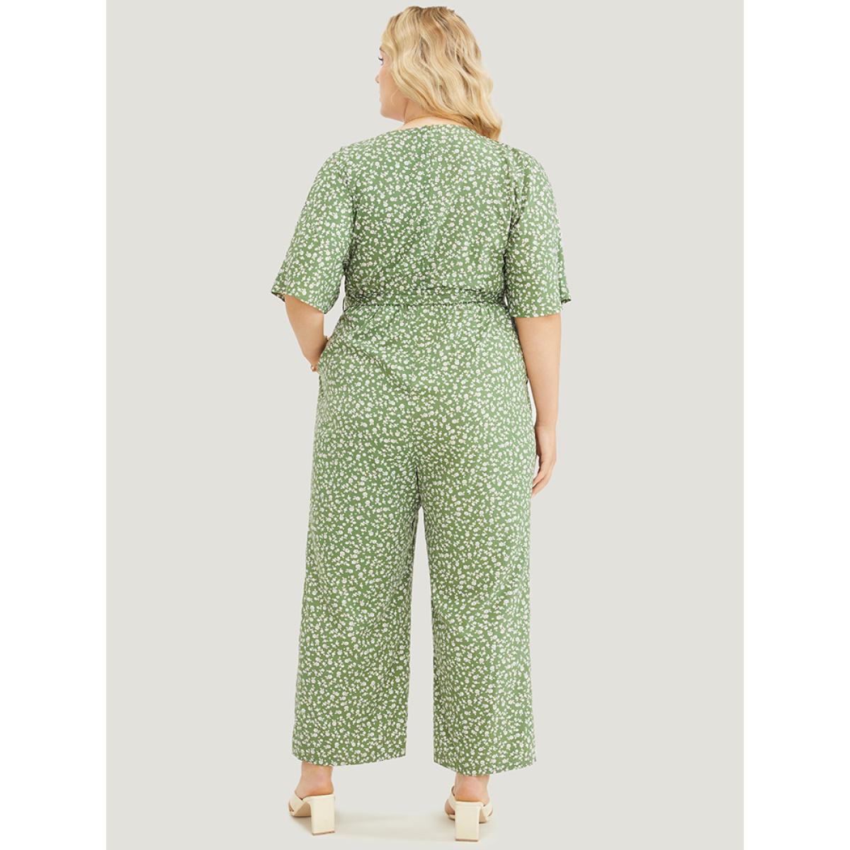 Plus Size Green Ditsy Floral Wrap Pocket Belt Batwing Sleeve Jumpsuit Women Elegant Half Sleeve V-neck Dailywear Loose Jumpsuits BloomChic 22-24/3X Product Image