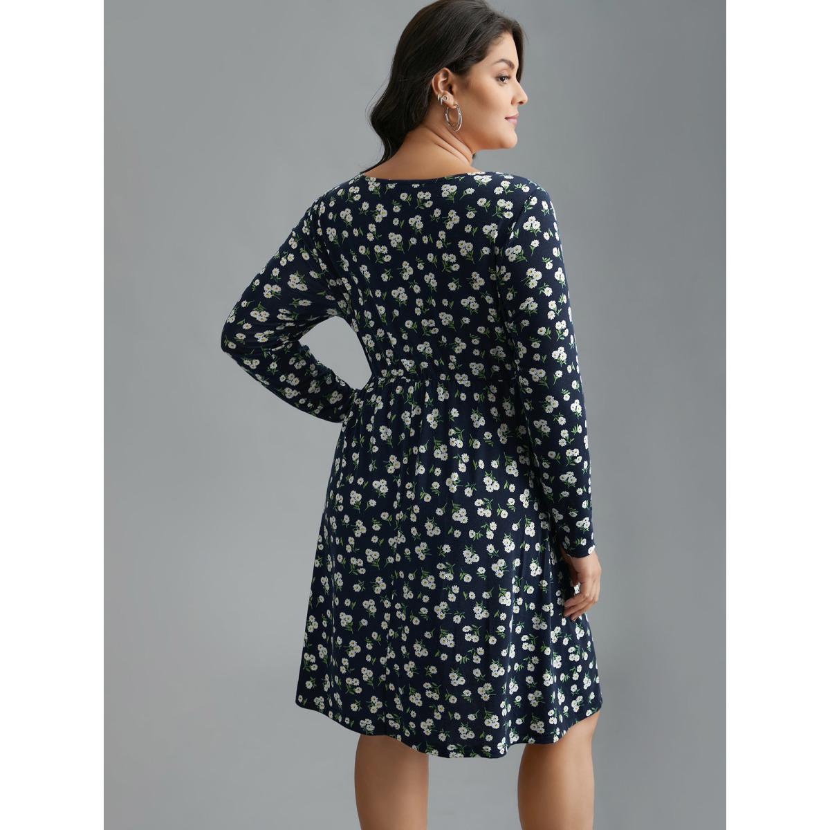 Plus Size Ditsy Floral Square Neck Pocket Dress Indigo Women Casual Non Knit Dresses Bloomchic 10/M Product Image