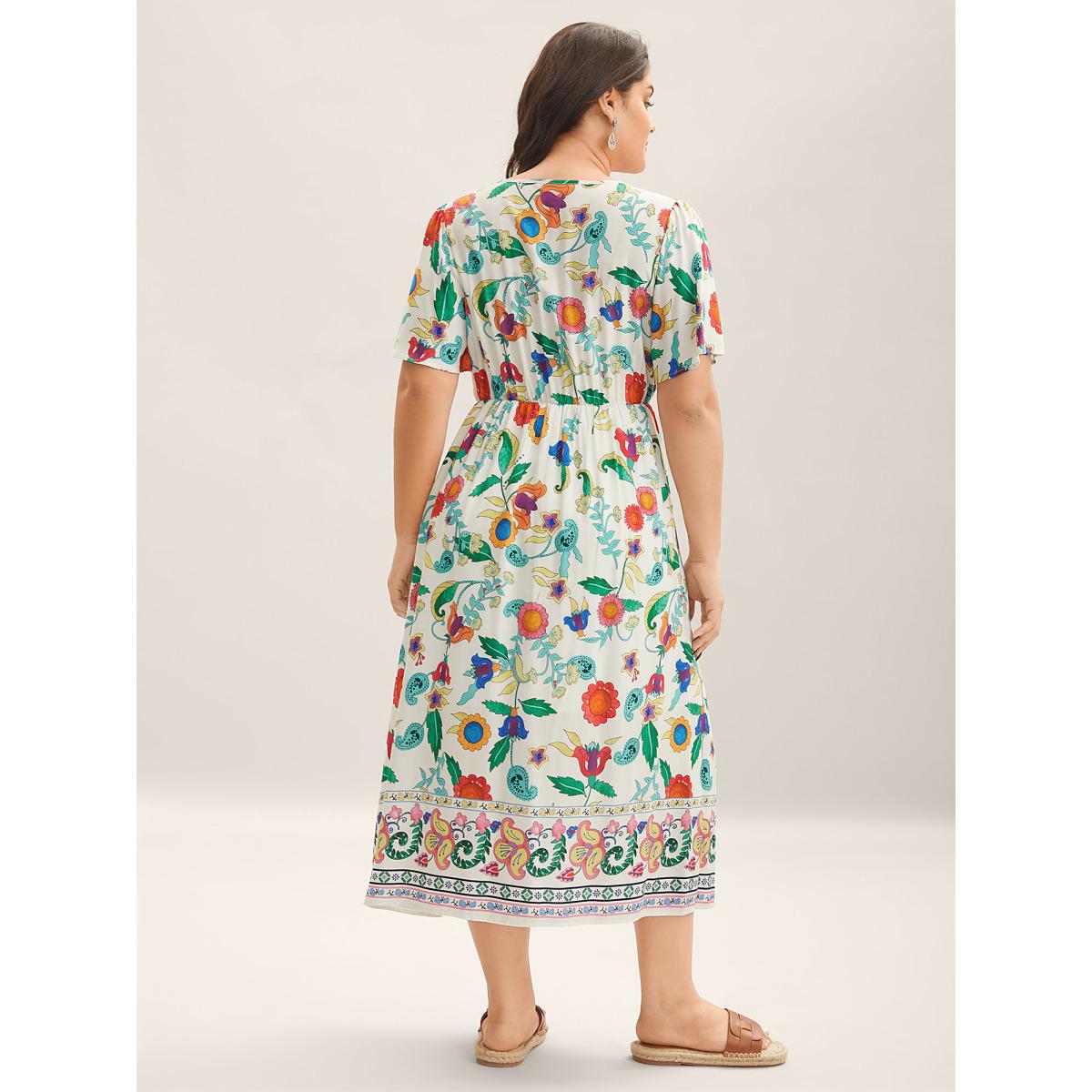 Plus Size Sunkissed Floral V-Neck Pockets Midi Dress Multicolor Women V-neck Short sleeve Curvy BloomChic 28/5X Product Image