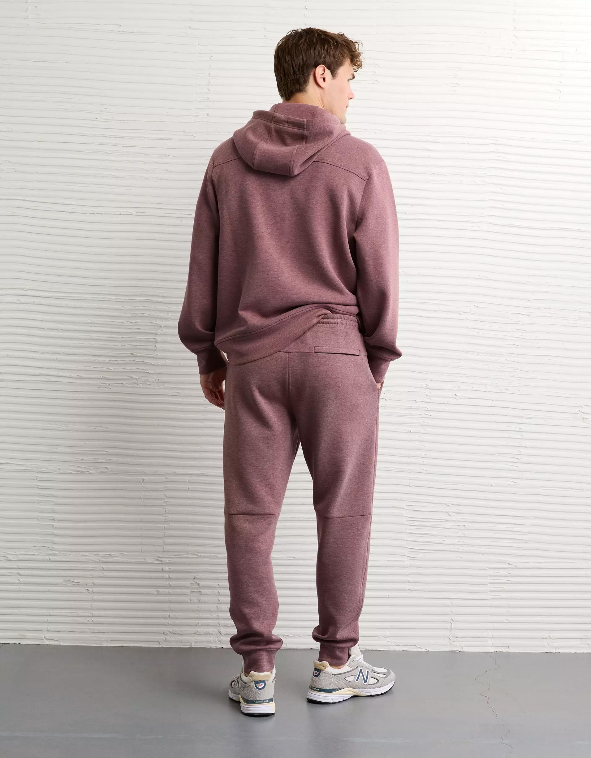 AE 24/7 Jogger Product Image