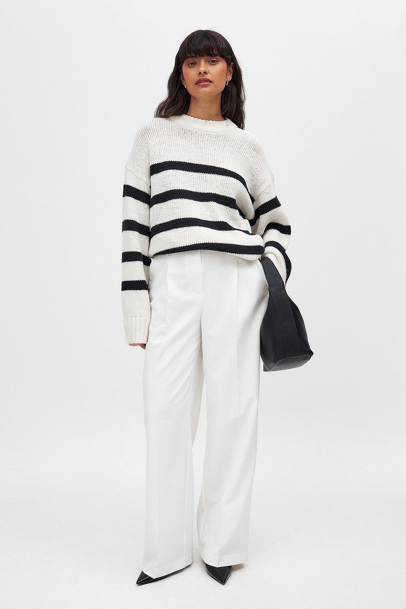 Round Neck Knitted Striped Sweater Product Image