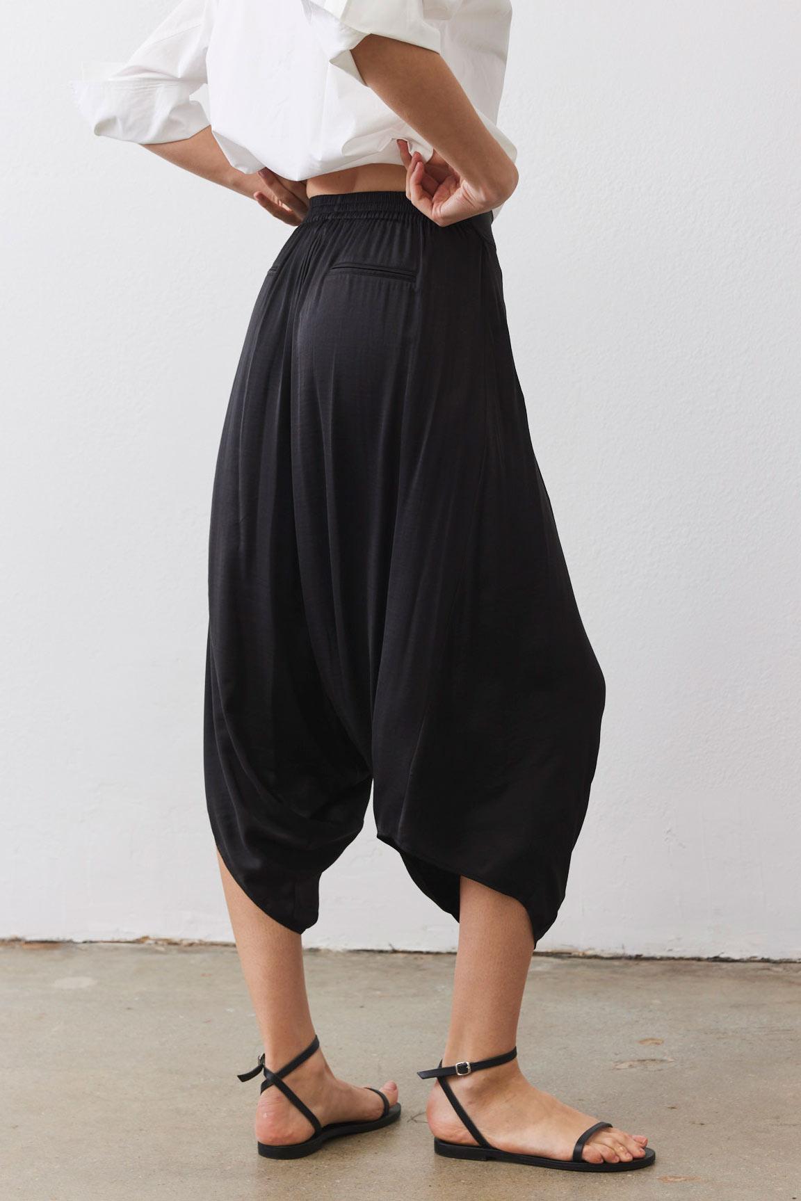 Slouchy Cropped Pants Product Image