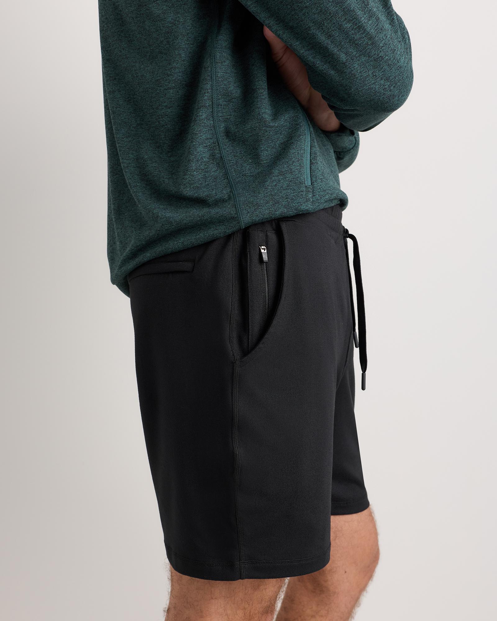 Quince | Men's Flowknit Performance Shorts 7.5" Recycled Polyester Product Image