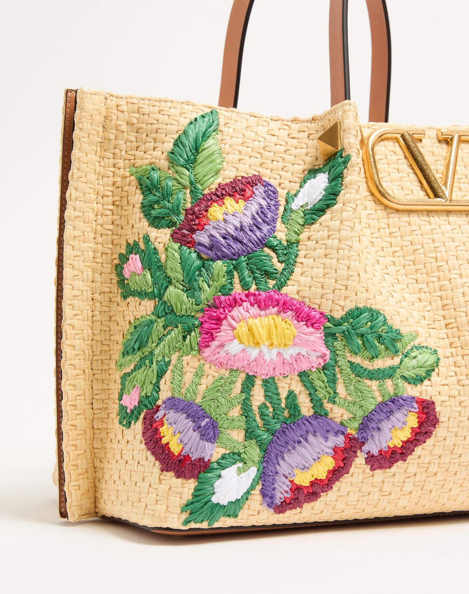 Medium Shopping Bag In Raffia With Floral Embroidery Product Image