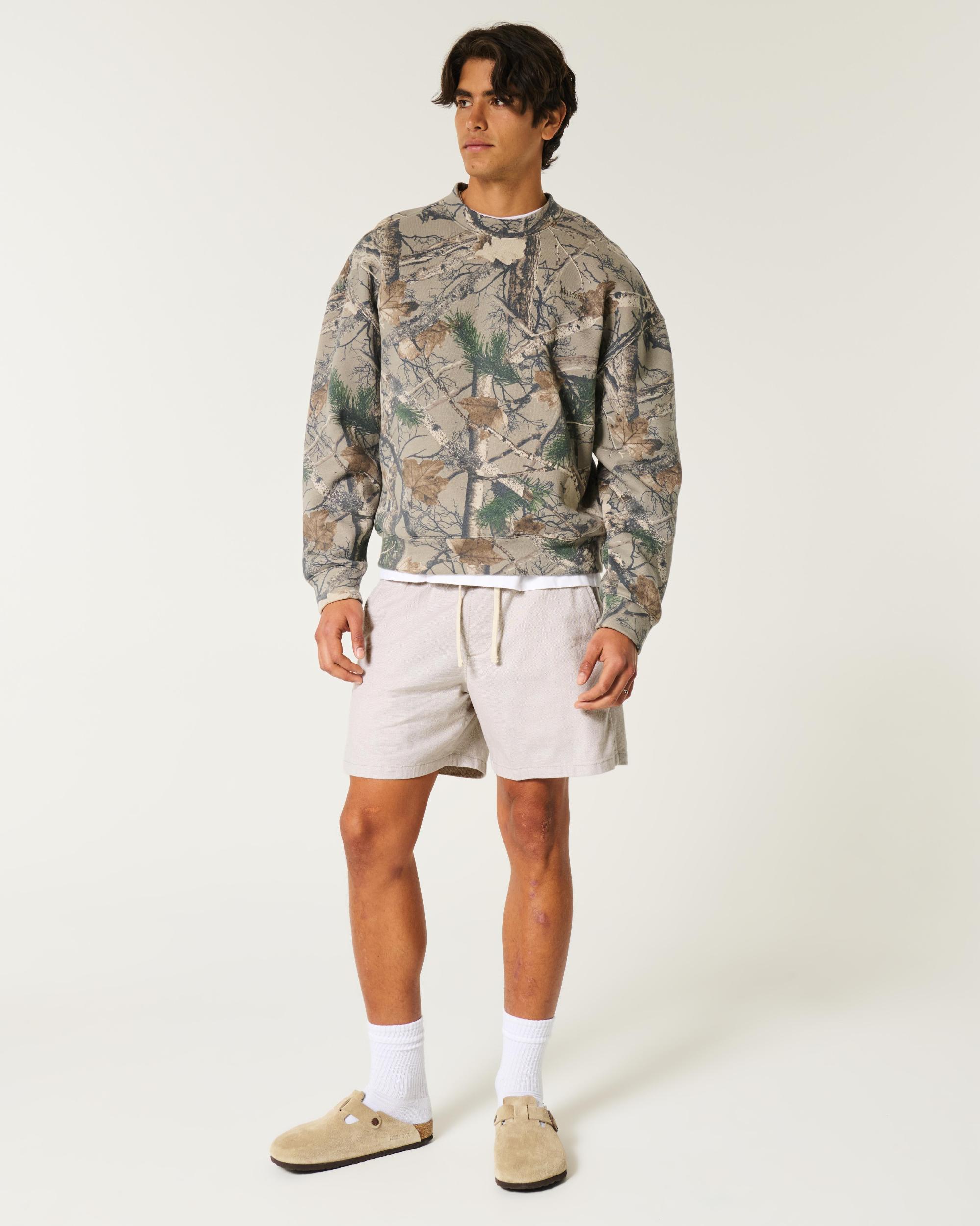 Mid-Thigh Twill Pull-On Shorts Product Image