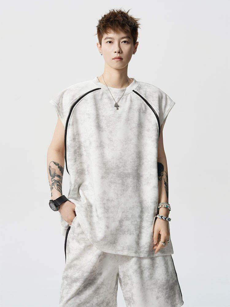 Set: Crew Neck Striped Tie Dye Tank Top + Mid Rise Shorts Product Image