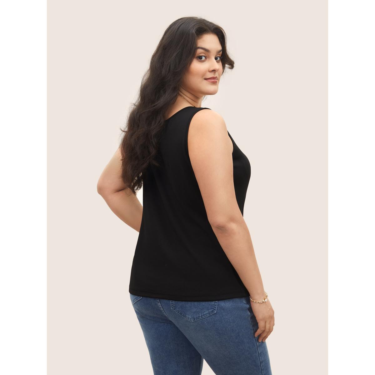 Plus Size Solid Rib Knit Heart Neckline Tank Top Women Black Casual Heart neckline Everyday Tank Tops Camis BloomChic 12/L Product Image