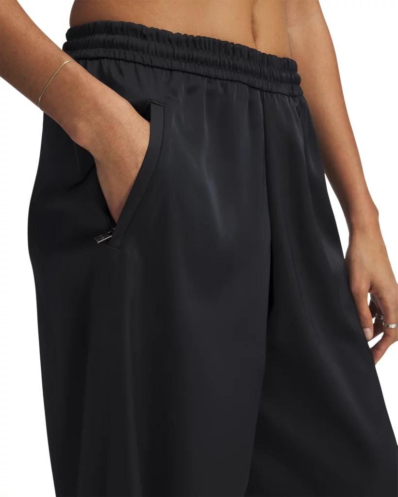 UA Courtside Satin Product Image