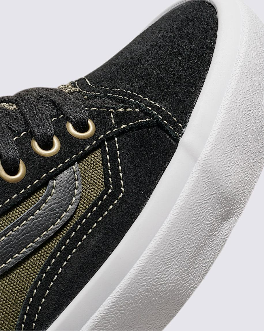 Skate Old Skool 36+ Shoe in Dan Green / Black| Vans US Product Image